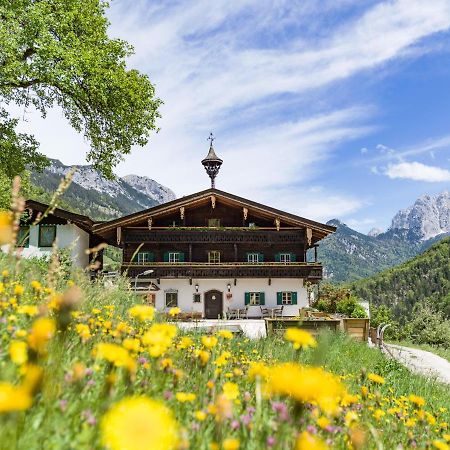 Berg'K'Hof Kaisertal - Alpine Hideaway Эббс Экстерьер фото